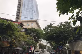 Tất cả phương tiện chỉ được lưu thông 1 chiều trên phố Lê Duẩn