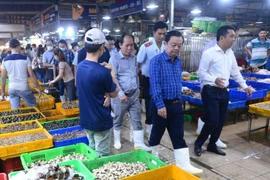 Cần quy định sản xuất thực phẩm là ngành có điều kiện chặt chẽ