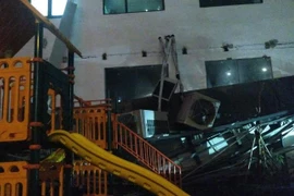 Giàn nóng điều hòa chung cư 97 An Bình Plaza đổ sập tan tành trong đêm