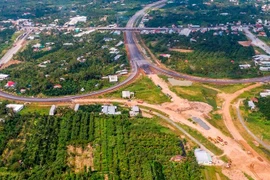 Đề xuất ngân sách chi hơn 44.300 tỷ đồng làm cao tốc nối An Giang- Cần Thơ- Sóc Trăng