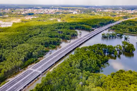 Sớm đầu tư trạm dừng nghỉ trên cao tốc Đà Nẵng-Quảng Ngãi và Bến Lức- Long Thành