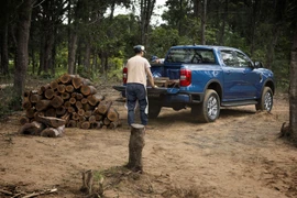 Ford Ranger- người bạn đồng hành lý tưởng trong công việc 
