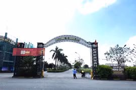 Người dân bị "treo" sổ đỏ tại Khu công nghiệp Nam Hà Nội: Văn phòng đăng ký đất đai nói gì?