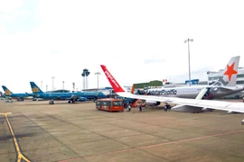 Thận trọng tăng tần suất chuyến bay từ nước ít nguy cơ lây nhiễm Covid-19