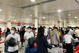 Giảm tối đa tình trạng ùn tắc tại sân bay và chậm, hủy chuyến bay dịp nghỉ lễ Quốc khánh