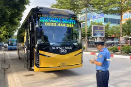 Thanh tra giao thông Hà Nội xử phạt gần 10.000 trường hợp vi phạm