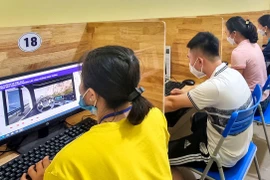 Phần mềm mô phỏng sát hạch lái xe: Nhiều ý kiến trái chiều, nên bỏ hay giữ?