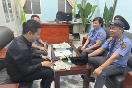 Hơn 100 trường hợp khách bỏ quên tiền mặt, tài sản trên tàu được trả lại