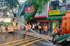 Hiện tượng hỗn hợp bùn metro Nhổn - ga Hà Nội phun trào trên phố Cát Linh đã kết thúc