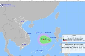 Áp thấp nhiệt đới sắp xuất hiện trên Biển Đông, Trung bộ đối mặt lũ chồng lũ