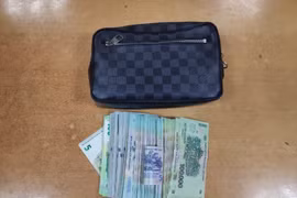 Khách bỏ quên cả vali hành lý có 350 triệu ở sân bay