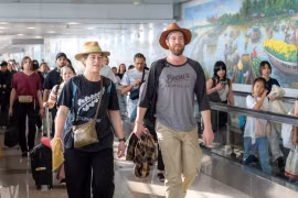 Bùng nổ khách quốc tế qua sân bay Nội Bài