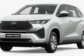  Cuộc đua ô tô SUV 7 chỗ gay cấn về cuối năm