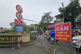 Cầu Long Biên, cầu Đuống có thể “mở cửa” lại trong sáng nay