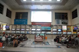 Nghỉ lễ 30-4: Dự báo khách tăng vọt 300%, tăng hơn 600 lượt xe phục vụ nhu cầu đi lại