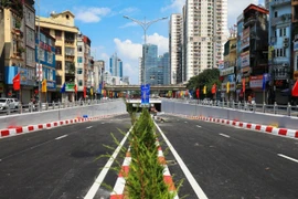 Thông xe hầm chui Lê Văn Lương-Khuất Duy Tiến, các phương tiện đi lại thế nào?