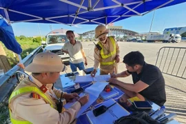 Hơn 10.000 lái xe vi phạm giao thông bị xử phạt trong ngày 1-9