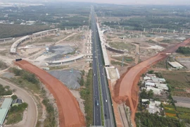 Khẩn trương đưa cao tốc Biên Hòa - Vũng Tàu khai thác trước 31-3