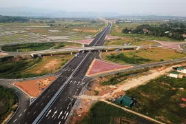 Bộ Giao thông đề nghị Thanh tra Chính phủ tháo gỡ nguồn đất đắp cho cao tốc Phan Thiết- Dầu Giây