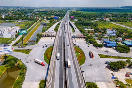 590.000 lượt phương tiện hết tiền tài khoản giao thông trên cao tốc 