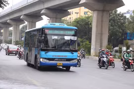 Giám đốc Sở Giao thông Hà Nội phê bình Công ty Xe điện Hà Nội vì chất lượng tuyến buýt 27 bị nhiều phàn nàn