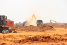 Bụi dự án sân bay Long Thành gây ô nhiễm, yêu cầu sớm khắc phục 