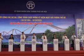 Khởi công xây dựng cầu Trần Hưng Đạo, kết nối phía Đông với trung tâm Hà Nội 