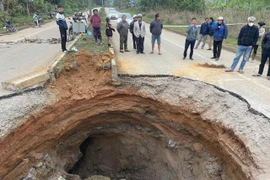 Sụt lún nghiêm trọng, Bắc Kạn ban bố tình huống khẩn cấp về thiên tai