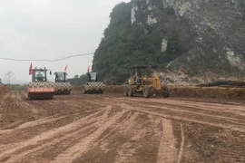 Thủ tướng đốc thúc Bộ GTVT triển khai một số tuyến cao tốc cấp thiết ở miền Tây