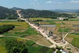 Điều chuyển khối lượng nhà thầu yếu kém tại cao tốc Quy Nhơn- Chí Thạnh