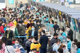 Vì sao khách đi máy bay tăng vọt những ngày sau Tết Nguyên đán?