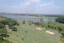 Dự án sân golf 54 lỗ hồ Yên Thắng vi phạm trật tự xây dựng, thuê đất