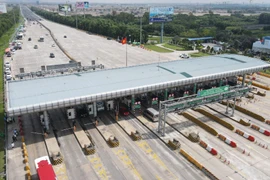 Thu phí phương tiện đường bộ qua định vị vệ tinh được triển khai ra sao?