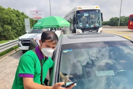 Viettel “tố” bị dán chồng gần 40.000 thẻ định danh trên phương tiện dù đã nhiều lần nhắc nhở