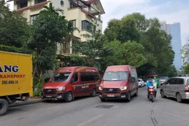 Xe dù, xe hợp đồng trá hình mất kiểm soát, các Hiệp hội vận tải đề nghị kiểm soát chặt