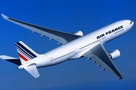 Hàng nghìn khách bị ảnh hưởng vì phi công Air France đình công