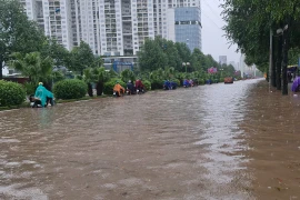 Miền Trung lại mưa lớn kéo dài trong nhiều ngày tới