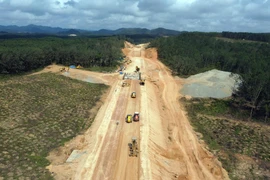 Hàng loạt “ông lớn” xếp hàng xin ứng tuyển làm cao tốc Bắc- Nam