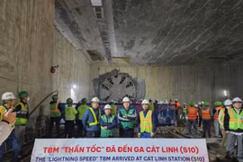 Rô bốt đào hầm metro Nhổn- Ga Hà Nội mang tên Thần tốc đã đến ga Cát Linh