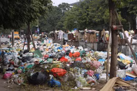 Hà Nội yêu cầu đẩy nhanh tiến độ nhà máy điện rác