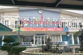 Chạy tàu Đông Hà- Đồng Hới để đưa đón công chức đi làm sau hợp nhất tỉnh