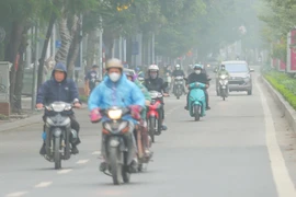 Mưa phùn, nồm ẩm ở Bắc bộ kéo dài đến khi không khí lạnh tràn về