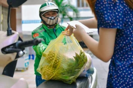 Grab đẩy mạnh dự án GrabConnect hỗ trợ tiêu thụ nông sản và đối tác SME 