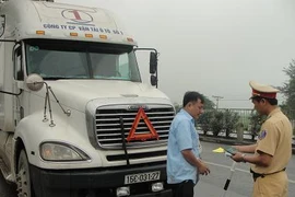 Tăng cường xử lý "hung thần" quá tải trọng