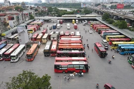 Nhu cầu đi lại bằng xe khách dịp nghỉ lễ 30-4 dự báo tăng vọt do giá vé máy bay đắt đỏ