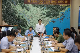 Mưa lớn dồn dập kéo dài, miền Trung đối diện nguy cơ tái hiện lũ lịch sử năm 2017