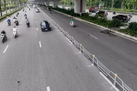 Hà Nội chuẩn bị phân làn ô tô, xe máy trên đường Phạm Văn Đồng và Võ Chí Công