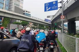 Làm rõ nguyên nhân sự cố gây ùn tắc giao thông nghiêm trọng trong và ngoài sân bay Tân Sơn Nhất