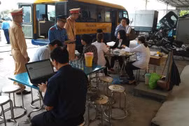 Lái xe bị phát hiện dương tính ma túy bị tước bằng 2 năm