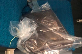 Khách đi máy bay từ Hà Nội vào TP.HCM đãng trí bỏ quên 300 triệu đồng